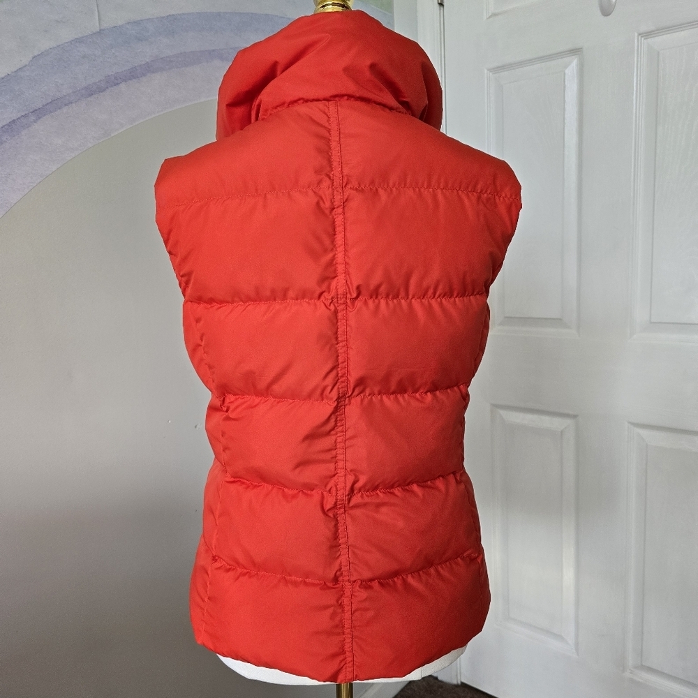 J Crew | Small | Orange Puffer Vest With Hidden Snaps & Zippers - Picture 3 of 11